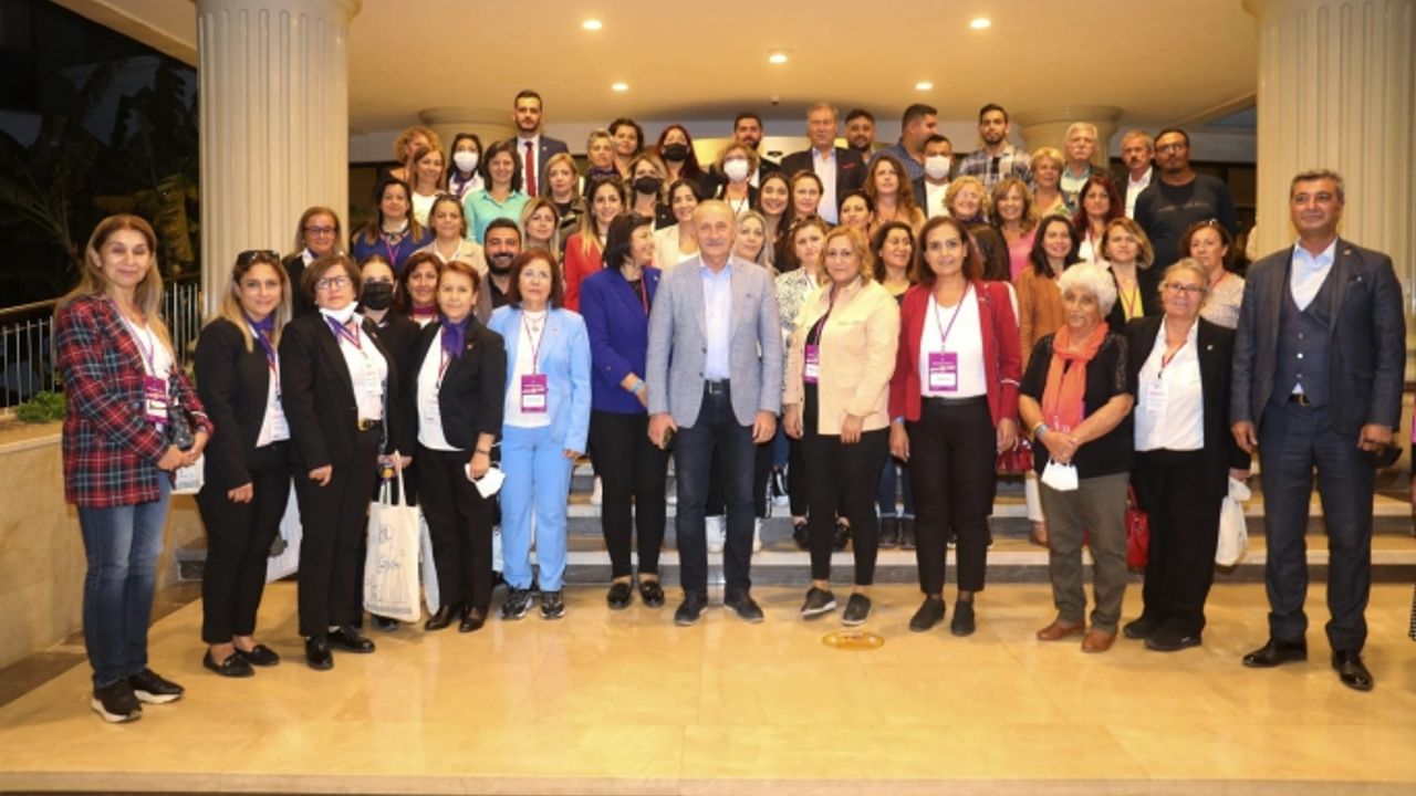 81 ilin CHP´li kadın kolları başkanları Didim´de ağırlandı