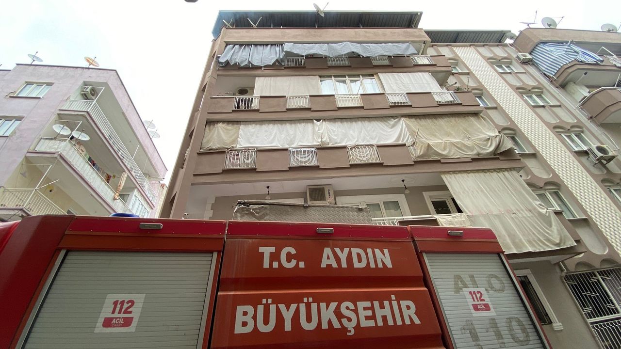 Aydın'da çatı yangını korkuttu