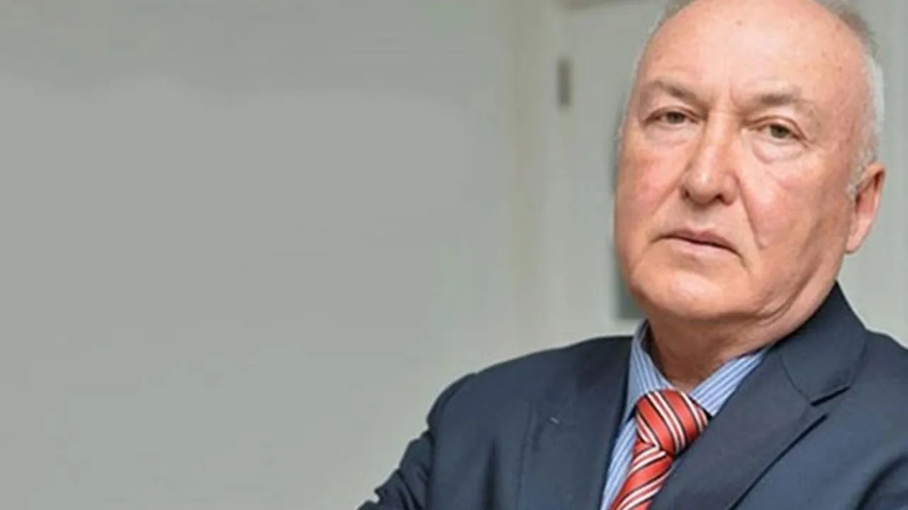 Prof. Dr. Övgün Ahmet Ercan, "Korkacak bir durum yok"