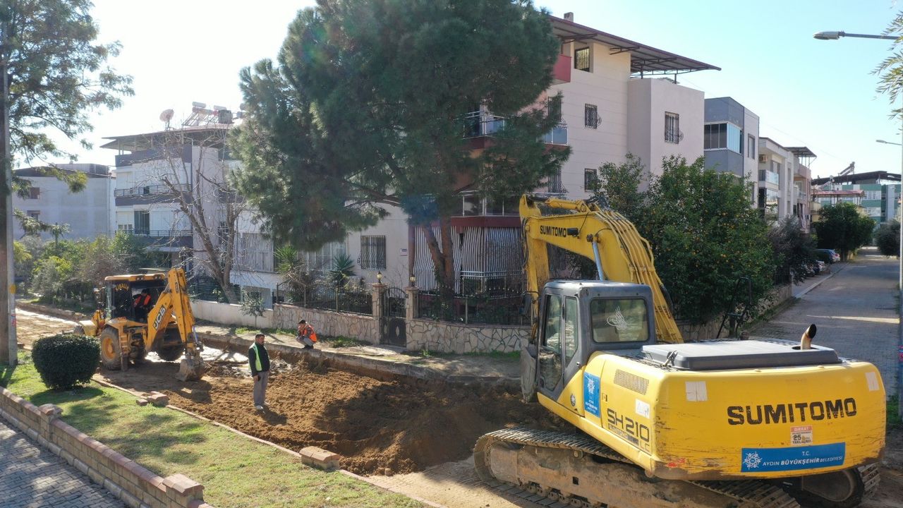 Aydın Büyükşehir Belediyesi Nazilli'nin bulvarlarını yeniliyor