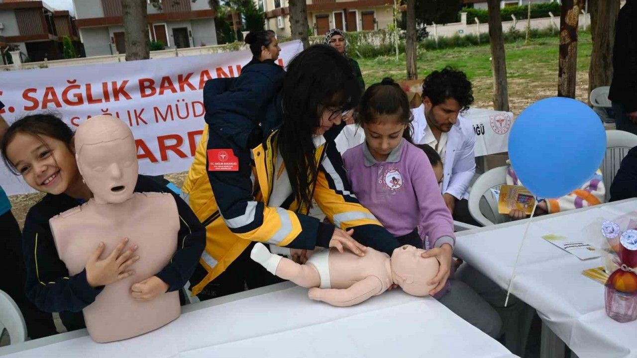 Kuşadası’nda ‘sağlıklı çocuk, sağlıklı gelecek’ projesi başladı