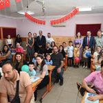 Aydın'da okula ilk adım atan minikler yalnız kalmadı