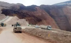 Erzincan'da maden ocağı çöktü: Çok sayıda işçi göçük altında