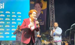 İYİ Parti Genel Başkanı Akşener Kuşadası’nda vatandaşlara hitap etti