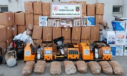 Efeler’de kaçak sigara operasyonu