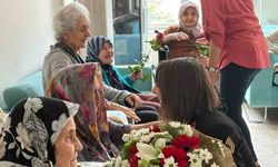 Jandarma anneleri unutmadı