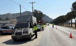 Köşk’te jandarma ekiplerinden trafik denetimi