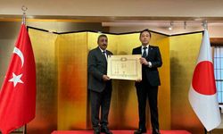 Aydın’ın başarılı müdürü Mumcu’ya Japonya İmparatorluk Nişanı verildi