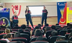 Didim’de öğrencilere ‘siber zorbalık’ anlatıldı