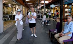 Kuşadası’nda turizmcinin yüzü gülüyor