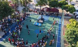 Başkan Zencirci gençlere sözünü tuttu, basket sahasını açtı