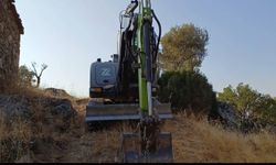 Aydın’da kaçak kazı yapan 8 kişi suçüstü yakalandı