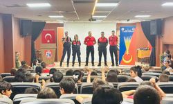 Öğrencilere jandarma mesleği tanıtıldı