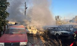 Aydın'da çıkan yangında 5 otomobil 30 motosiklet yandı