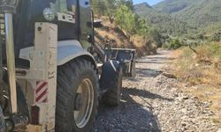 Bozdoğan’da arazi yolları bakıma alındı