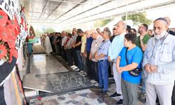 Kemerli son yolculuğuna uğurlandı