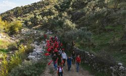 Aydın’da gençler ’Cumhuriyet’ için yürüdü