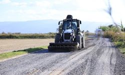 İncirliova Sınırteke’de yol genişletme çalışması yapılıyor