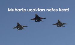 Aydın'da 29 Ekim Kutlamalarında Muharip Uçakları Gösteri Yaptı