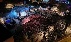 Yenipazarlılar ünlü sanatçıyla coştu