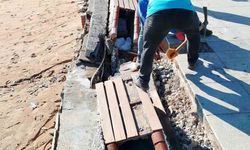 Aydın Büyükşehir Belediyesi'nde hızlı müdahale: Altıkum'da onarım çalışmaları devam ediyor