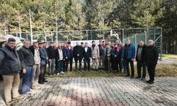 Kuyucak'ta 1200 adet kestane fidanı dağıtıldı