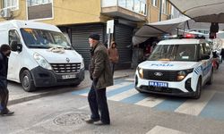 Salı pazarında silahlı kavga: 3 yaralı