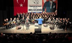 Türkülerin Eşsiz Notaları Aydın Büyükşehir Belediyesi Şükran Güngör-Yıldız Kenter Kültür Merkezi ve Tiyatro Salonu’ndan