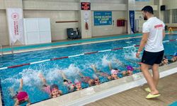 Geleceğin yüzücüleri Aydın'da yetişiyor