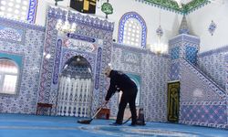 Başkan Kaya’dan Berat Kandili Öncesi Camilerde Temizlik Seferberliği