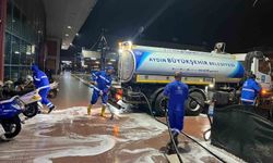Aydın Büyükşehir'den bayram öncesi otobüs terminallerinde temizlik çalışması