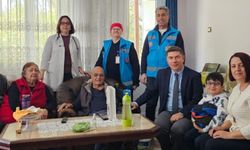 Söke'de yaşlı çınarları ziyaret edip, moral verdiler