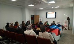 Aydın'da vatandaşlara koruyucu aile eğitimi