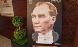 Germencik'te 500 çocukla Atatürk portresi oluşturuldu