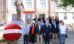 Aydın'da eczacılar günlerini kutladı