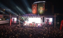 Aydınlılar 19 Mayıs coşkusunu konserle taçlandırdı
