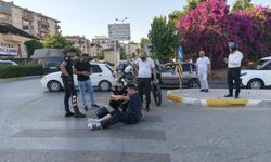 Otomobil ile çarpışan motosikletin sürücüsü yaralandı