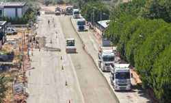 BAŞKAN ÇERÇİOĞLU’NDAN EFELER’DE YOL YAPIM ÇALIŞMASI
