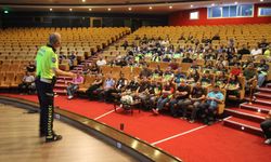 Aydın'da 200 motosiklet sürücüsüne 'güvenli sürüş' eğitimi