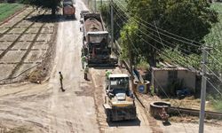 İncirliova’da Yol Yenileme Çalışmaları Devam Ediyor