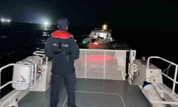 Didim açıklarında sürüklenen teknedeki 3 kişi kurtarıldı
