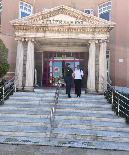 Hırsızlık suçundan aranıyordu, Didim'de yakalandı