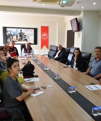 Aydın'da zirai kirliliğe karşı kritik toplantı