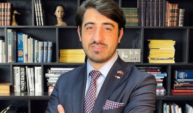 Sezen Aksu'ya tepkiler dinmiyor