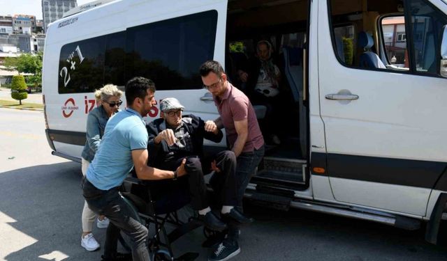 95 yaşındaki Sabri dede oy kullandı