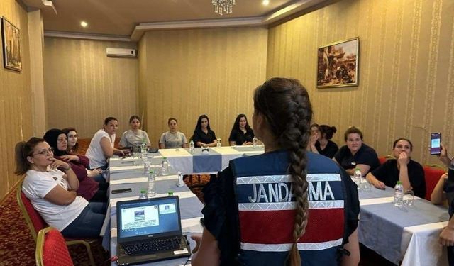 Çineli kadınlar ´şiddete´ karşı bilgilendirildi