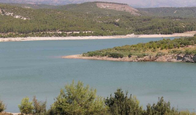 Karacasu Barajı´nda sular yüzde 35 azaldı