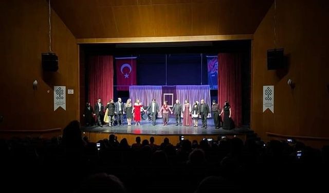 Alaturka Müzikali "Yine bir Gülnihal" Kuşadası'nda seyirciyle buluşacak