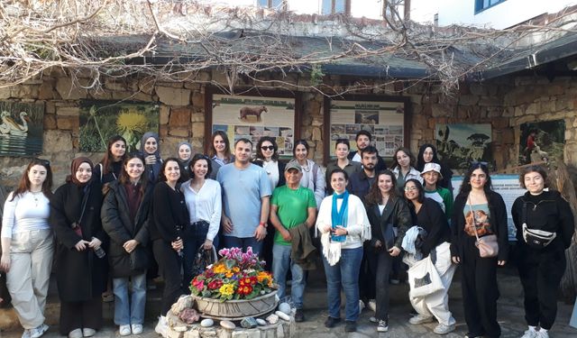 İstanbullu öğrenciler, Kuşadası’nın doğal peyzajına hayran kaldı