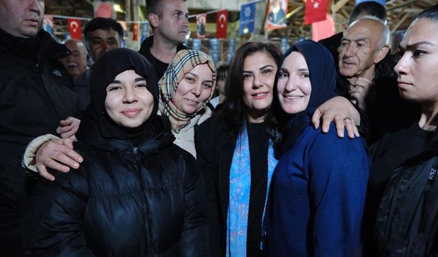 Başkan Çerçioğlu, Karacasu'da iftar programına katıldı